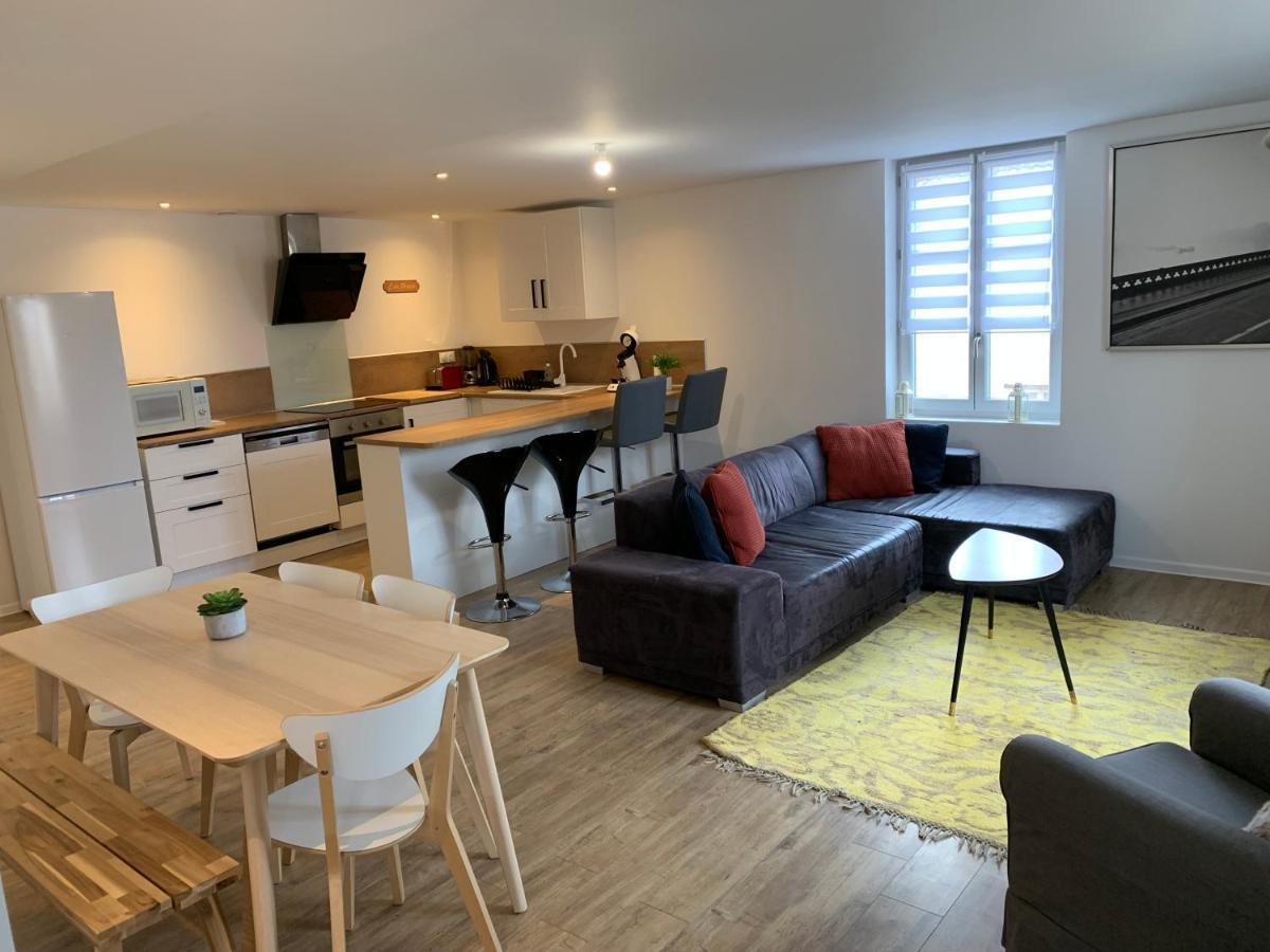 Bel Appartement Au Coeur Du Village Saint-Aubin  Exterior photo